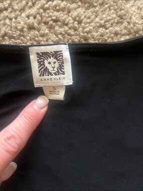 Anne Klein Black Crewneck Top with Lion Logo Tag